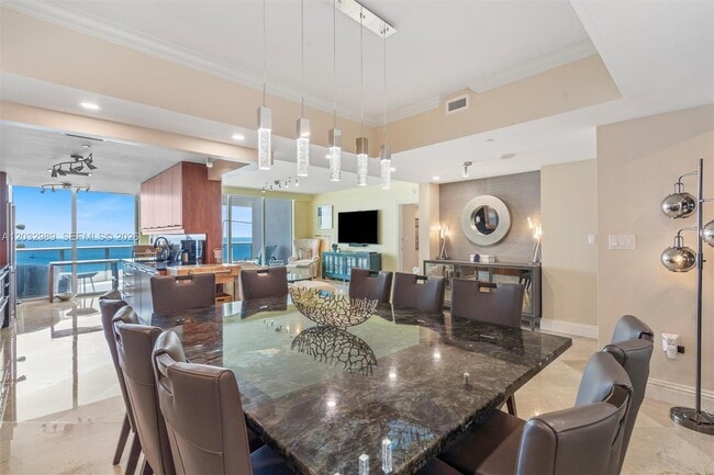 Building Photo - 1600 S Ocean Blvd Unit 402