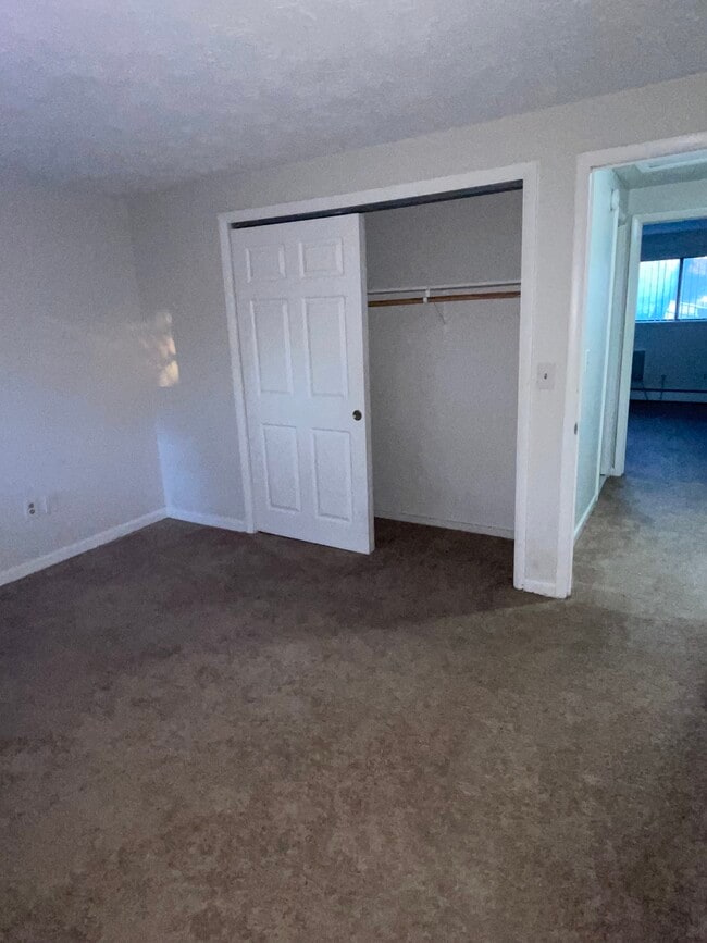 Photo - 347 Oakland St