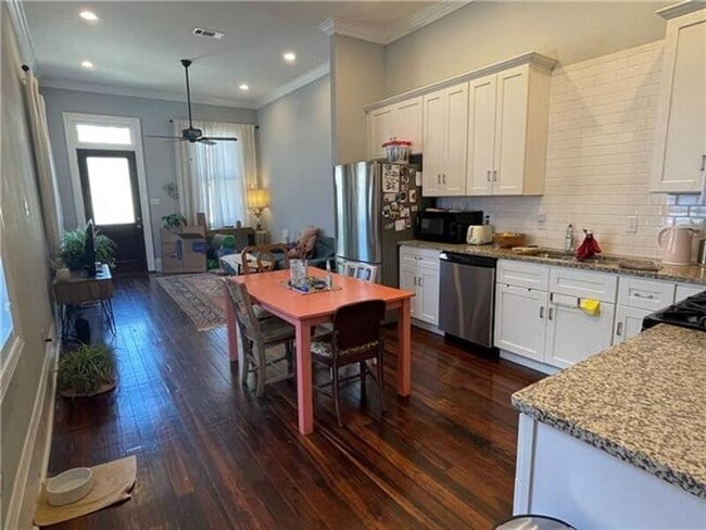 Photo - 2932 St Ann St. Unidad 2934 St Ann