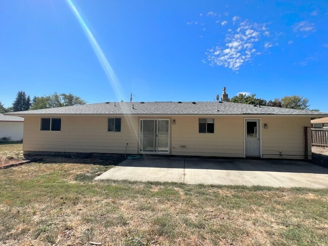 Photo - 4 Bedroom Home in Culdesac near CWU