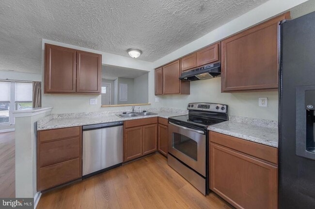 Photo - 2307 Greenwood Dr