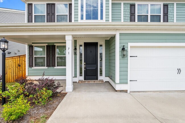 Photo - Gorgeous 4 BR, 3 BA Home With Easy Access ...