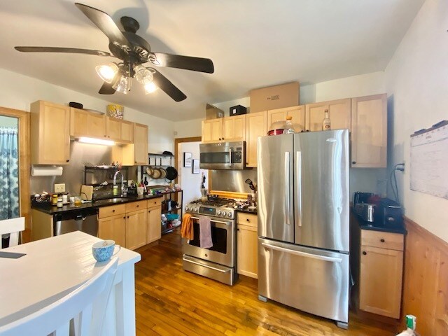 Building Photo - 137 Marcella St Unit 1