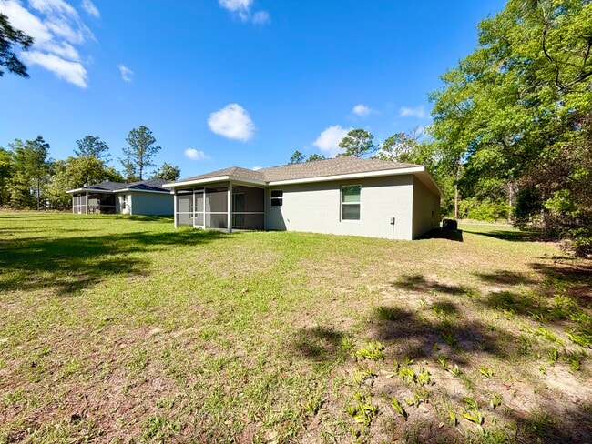Photo - 210 Marion Oaks Ln