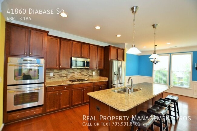 Photo - 41860 Diabase Square