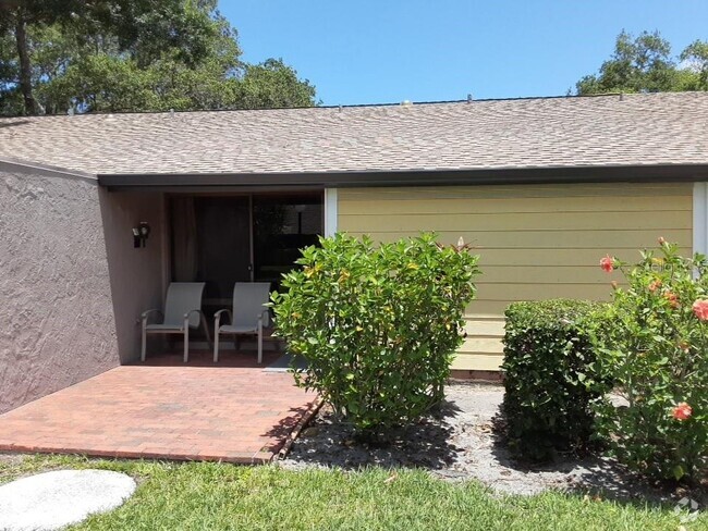 Building Photo - 3529 Longmeadow Unit 15 Rental