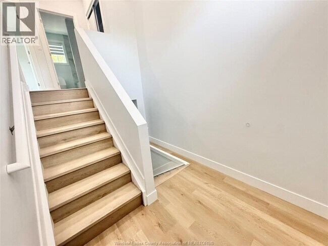 Photo - 1740 Buckingham Dr