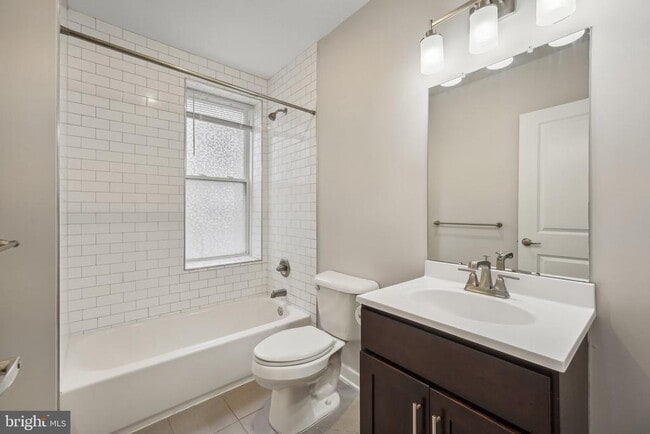 Photo - 4300 Chestnut St Unidad 1 BED