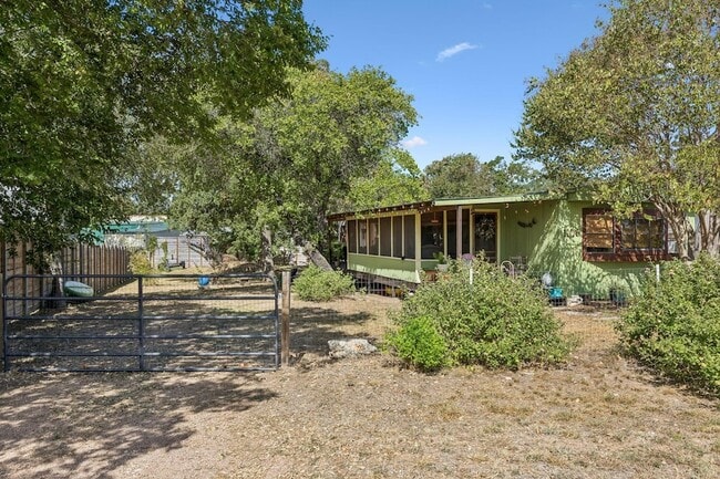 1106 Minnie Dr