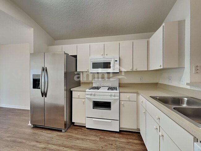 Photo - 10231 Lakeside Vista Dr