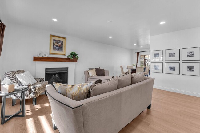 Photo - 75250 Vista Huerto