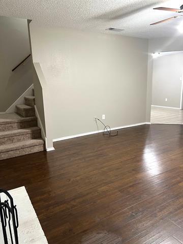 Photo - 7719 Sable Ln