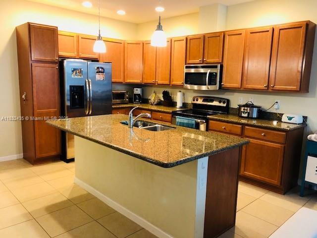 Photo - 2950 St Thomas Dr