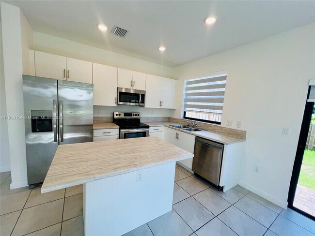 Photo - 11805 SW 246 Terrace