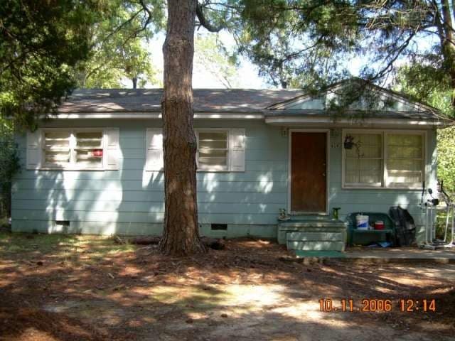 Building Photo - 619 10th Ave Rental