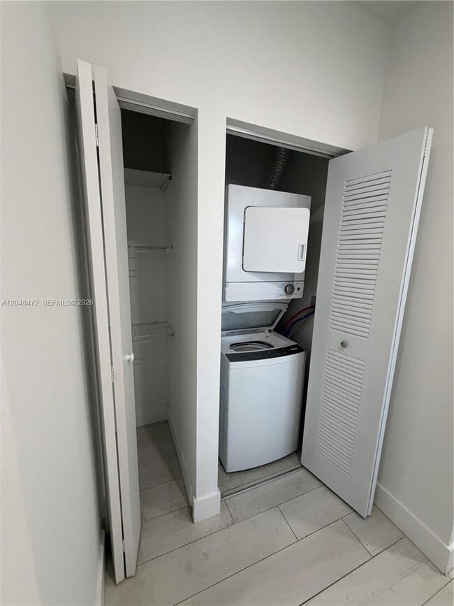 Photo - 879 E 24th St Unit 203
