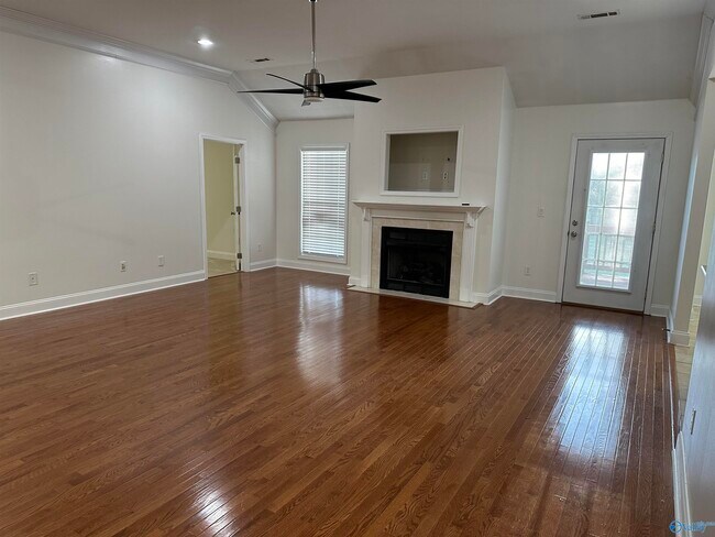 Photo - 228 Tanner Point Dr