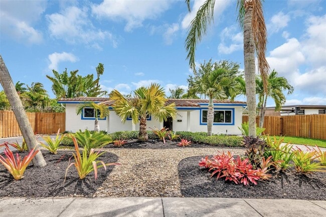 Photo - 3480 SW 20th St