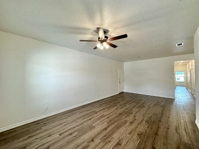 Photo - 3412 Abraham Unidad 3412 A Abraham Drive