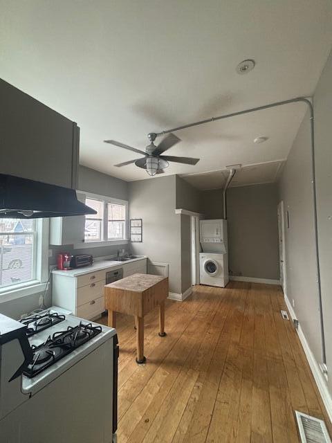 Building Photo - 1002 Aurora Ave Unit 2