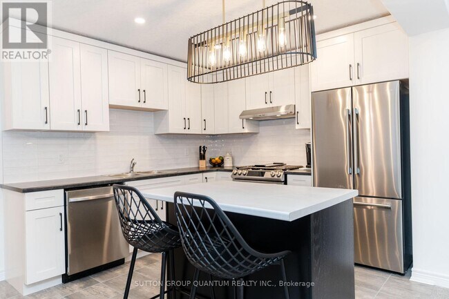 Photo - 114 Mullin St