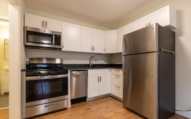 Building Photo - Sedgwick Terrace Rental