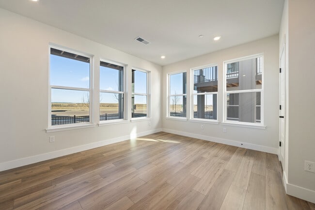 Photo - 10882 Lyric St