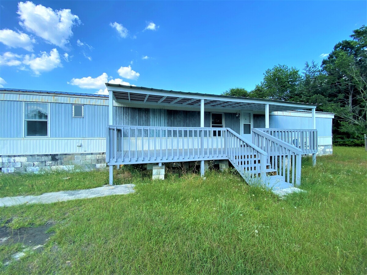 Photo - 146 Wildflower Ln