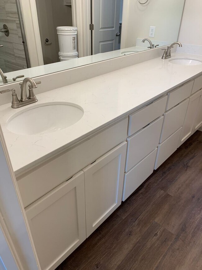 Photo - 3 bedroom, 3 bathroom, 2 car garage with a study in Gated Neighborhood