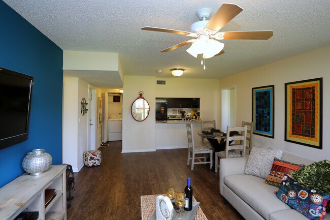Serrano Apartments For Rent in West Palm Beach, FL