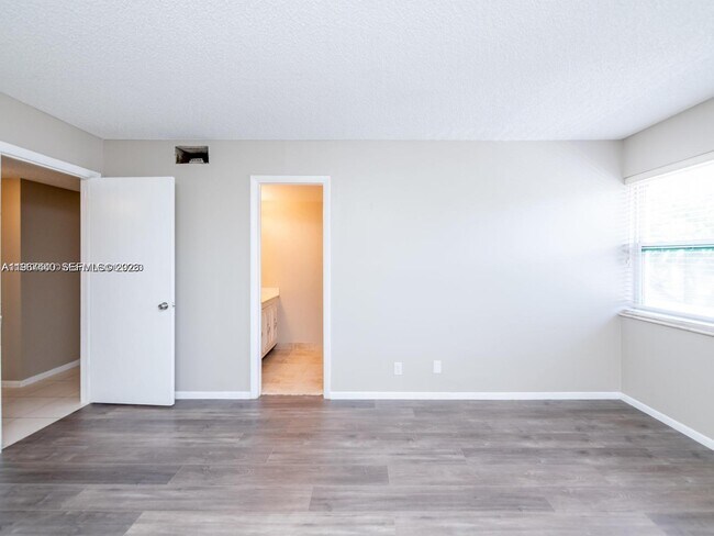 Photo - 2304 NE 7th St