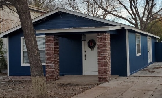 Photo - 410 Cano St Casa