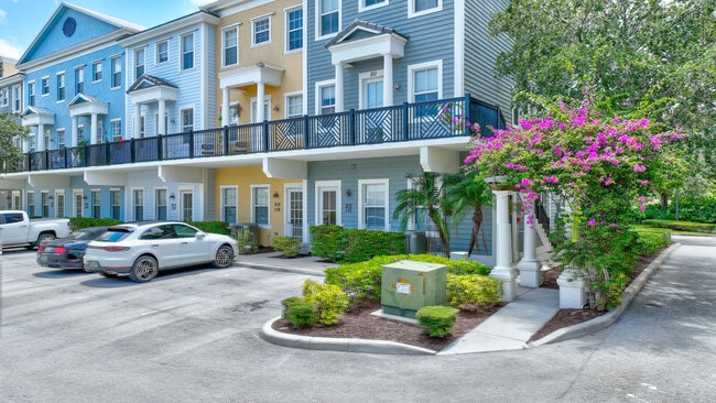 Building Photo - 221 Greenwich Cir Unit 209