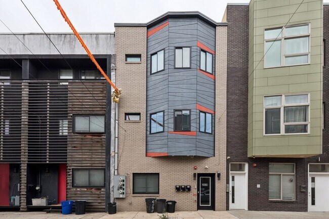 Photo - 2028 E Fletcher St Unit 2