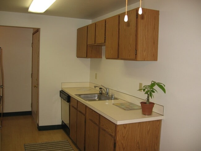 Norris Street Apartments