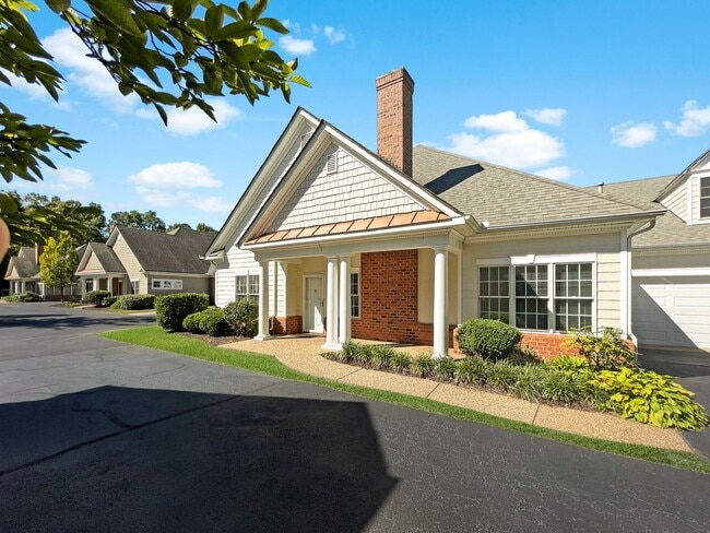Building Photo - Spacious 3 bedroom/ 2 full bath home in Mi...