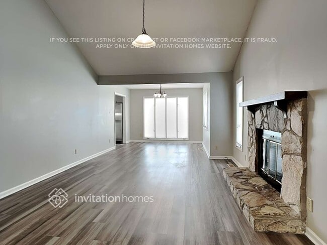 Photo - 1108 Oakview Rd