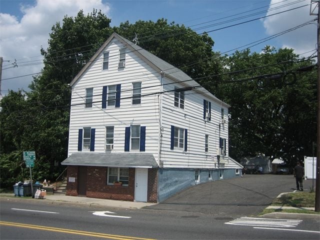 11 Terhune Ave - 11 Terhune Ave Apartments