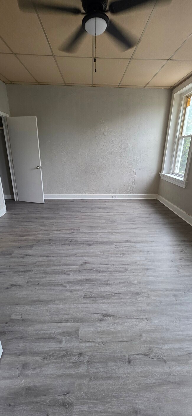 Photo - 1513 Edmondson Ave Unit Apt 3