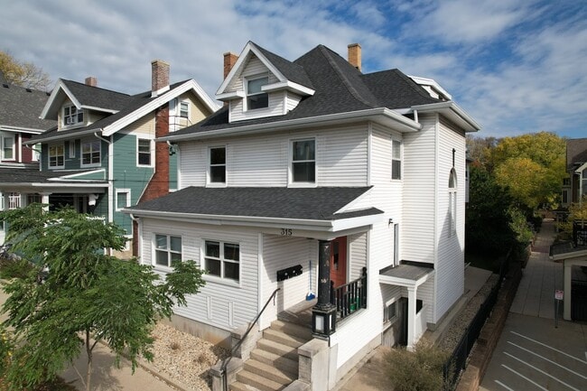 Photo - 315 N Blair St Unit #3