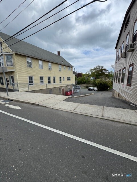 Photo - 265 East Ave Unit 3