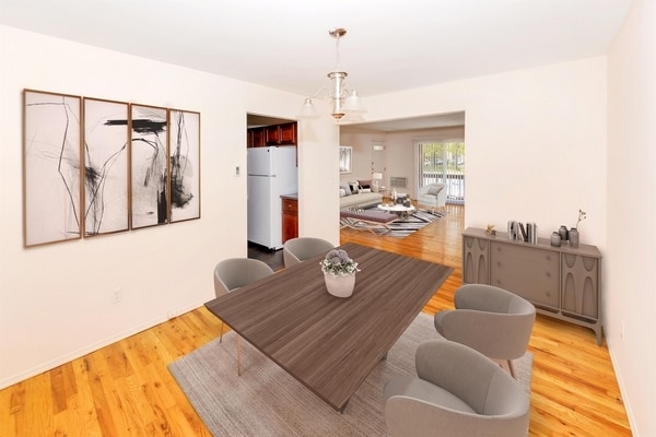 Photo - Victoria Gardens