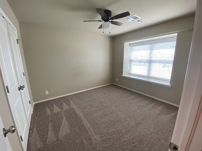 Photo - 15201 E 109th St N