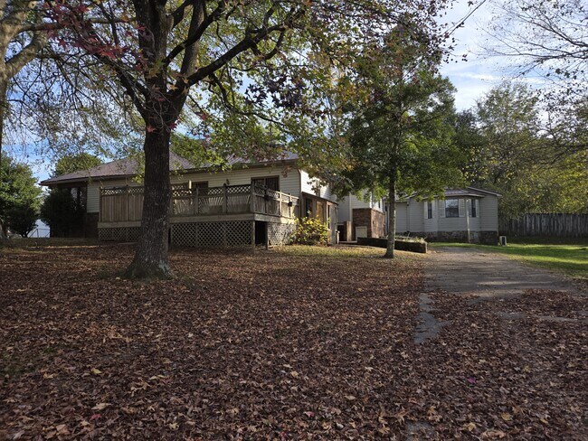 Photo - 22 Walnut St House