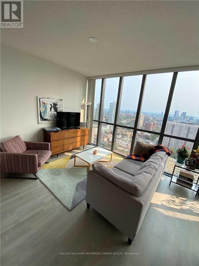 Photo - 101 Charles St E Unité 3002