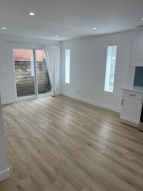 Living Room - 631 Marr St