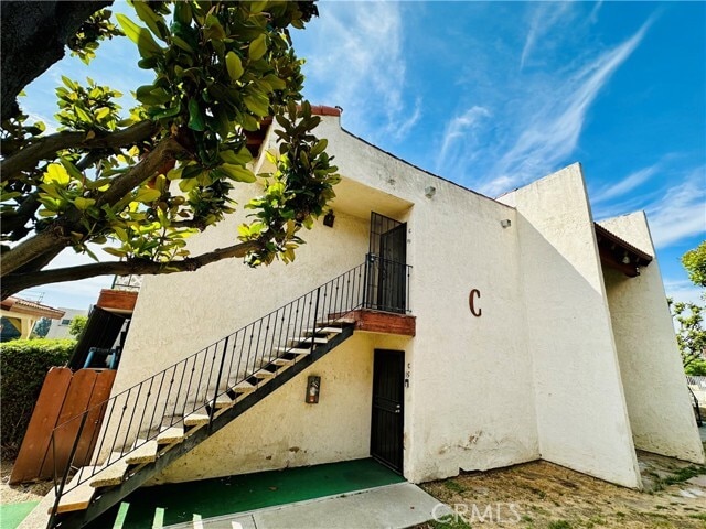 Photo - 23641 Golden Springs Dr Unidad C20 Rental