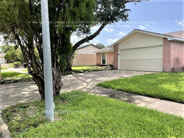 Building Photo - 14307 Branchwater Ln