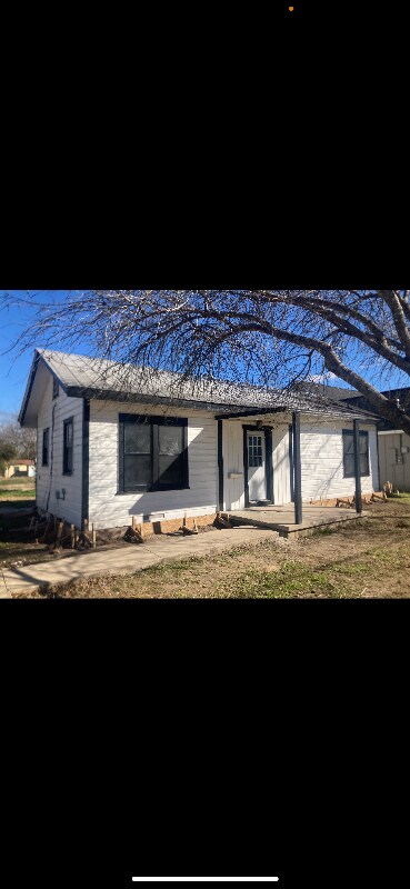 Photo - 1201 Ave K Casa