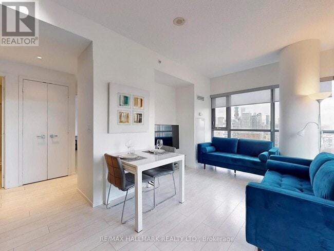 Photo - 159 Dundas St E Unit 2906